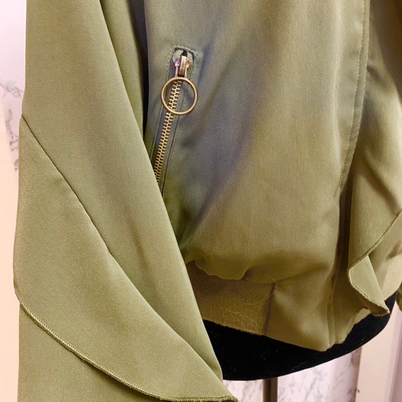 Who What Wear Olive Green bomber jacket - Picture 3 of 7